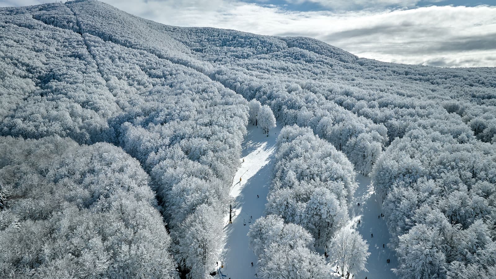 Monte Amiata innevato.